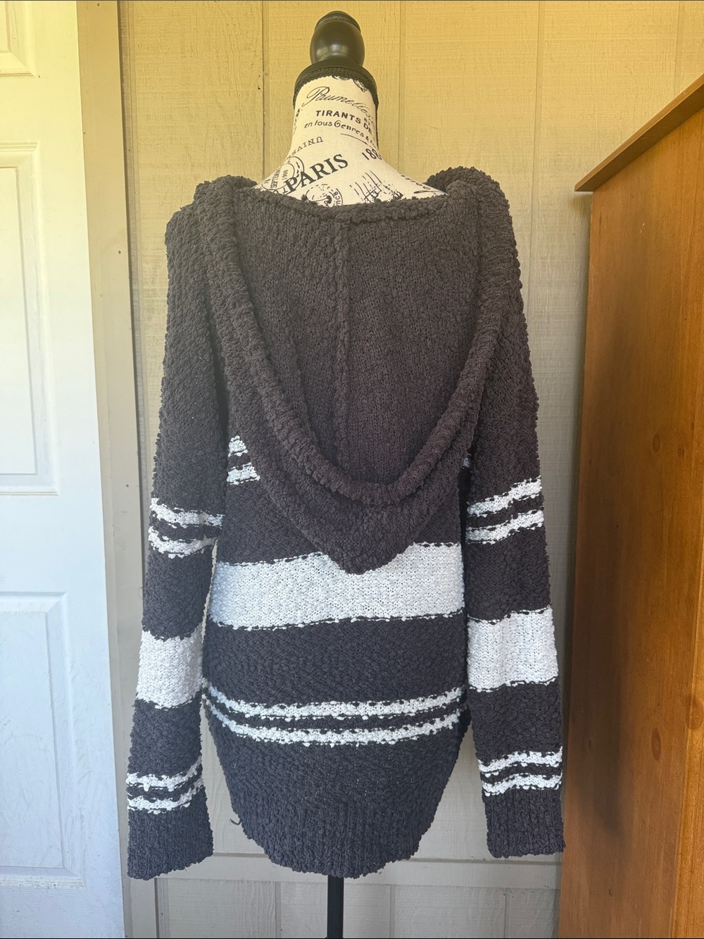 DAVI & DANI Hooded Striped Pullover Sweater - Black & White - Picture 5 of 8